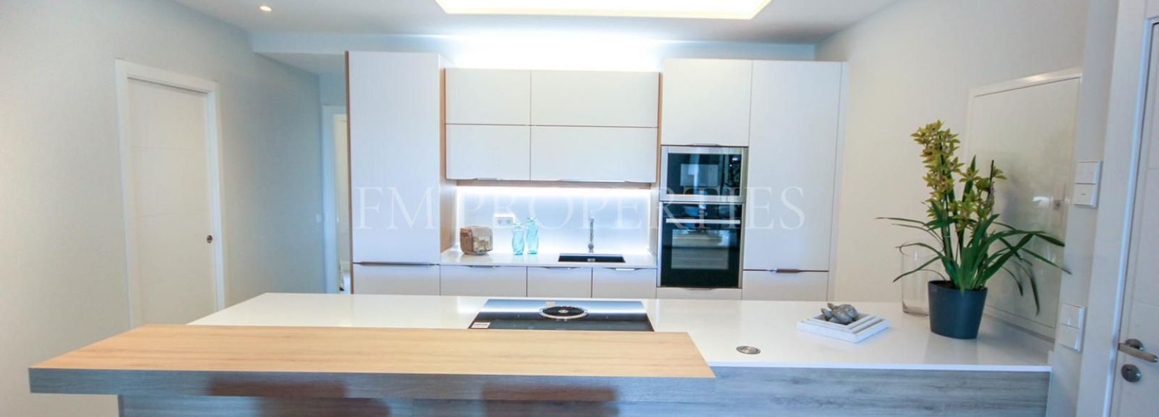 Appartement begane grond  in Alcores del Golf, Nueva Andalucia, Marbella