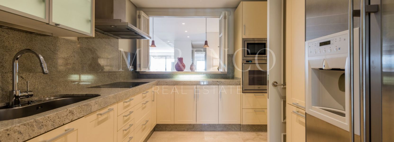 Duplex Penthouse  à La Morera, Marbella Est, Marbella