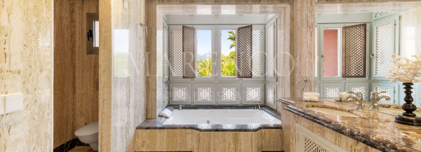 Duplex Penthouse  à La Morera, Marbella Est, Marbella