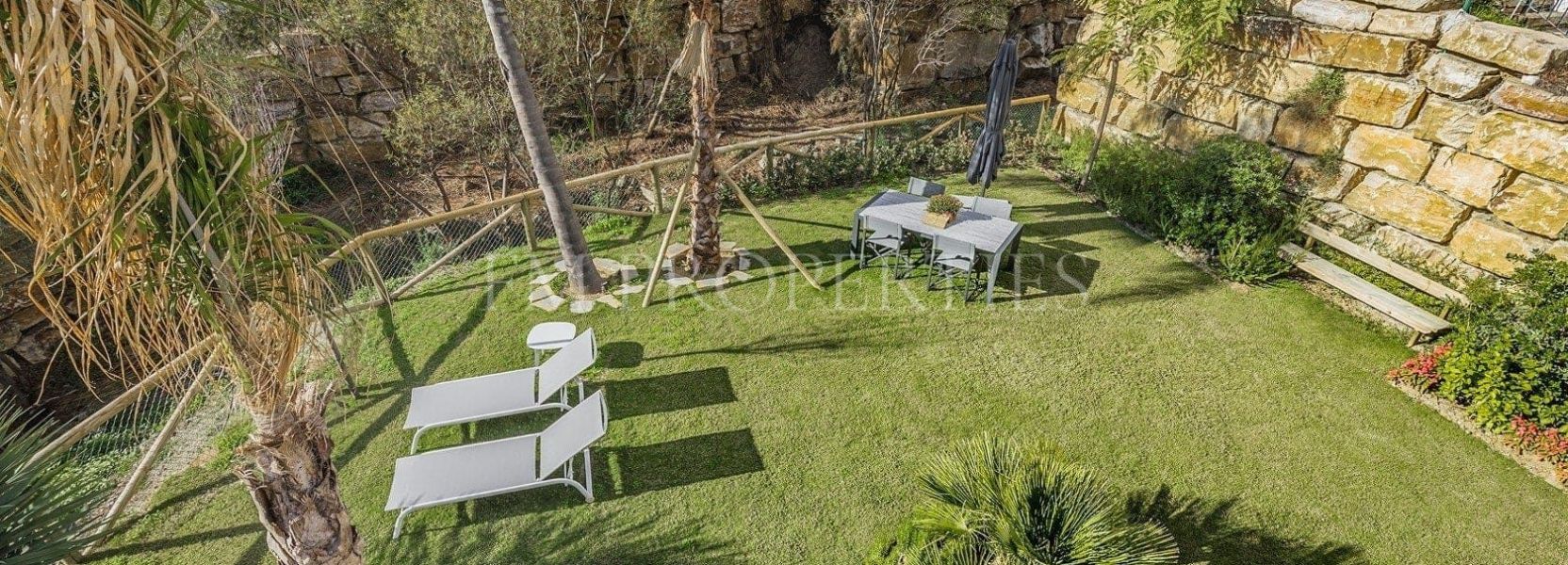 Apartamento  en Benahavis