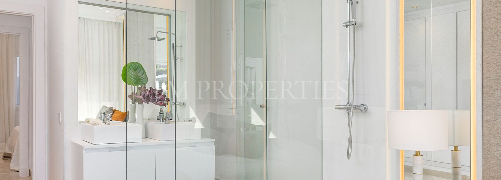 Apartamento  en Benahavis