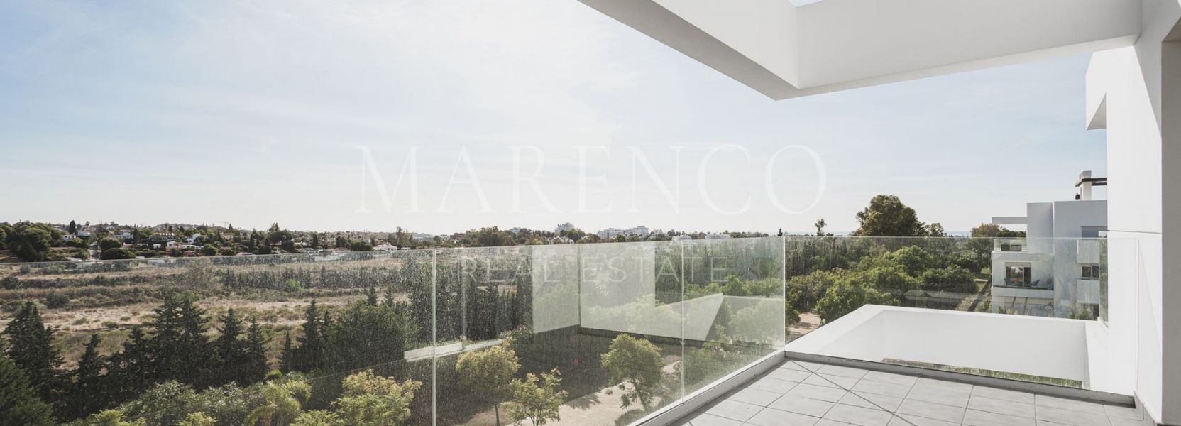 Ático  en Atalaya, Estepona Este, Estepona