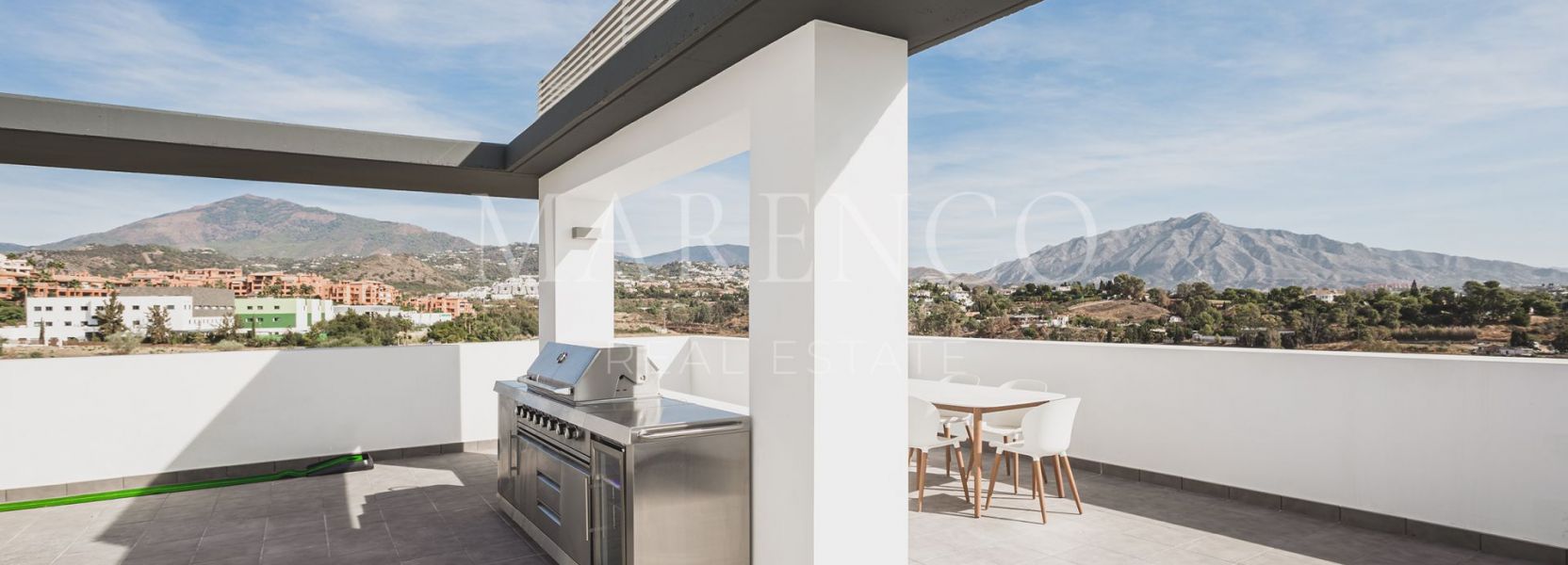 Ático  en Atalaya, Estepona Este, Estepona