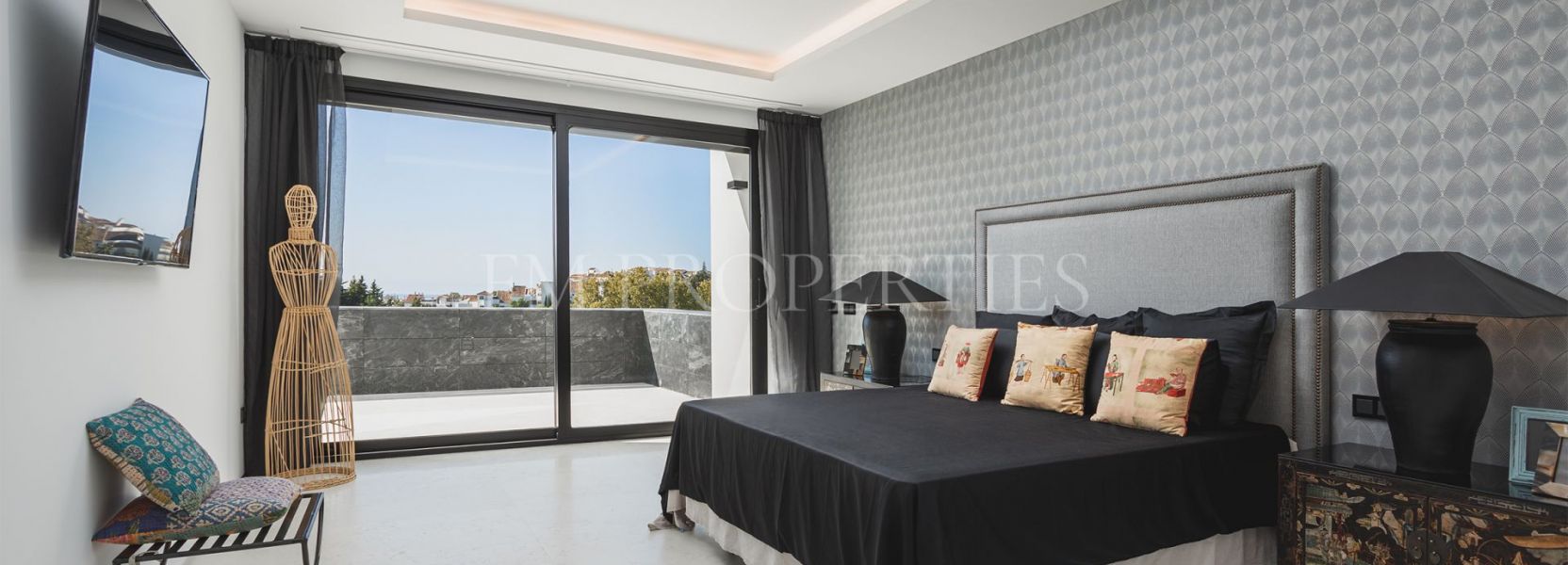 Villa  in Altos de Puente Romano, Marbella Goldene Meile, Marbella