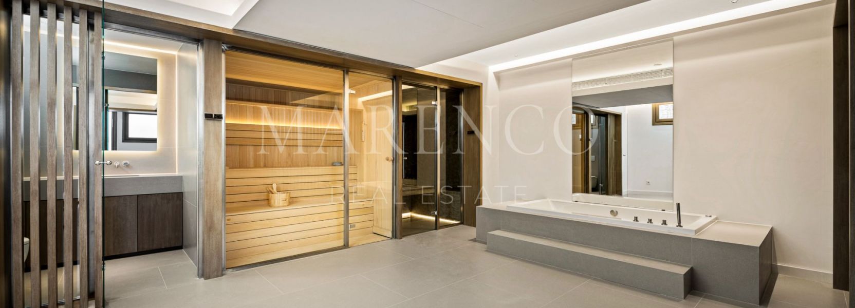 Villa  en El Paraiso, Estepona Este, Estepona