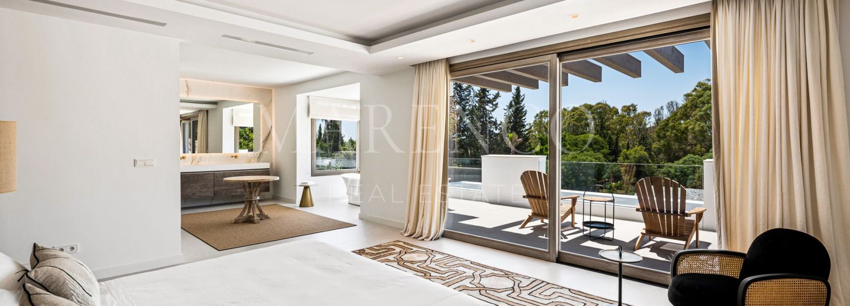 Villa  en El Paraiso, Estepona Este, Estepona