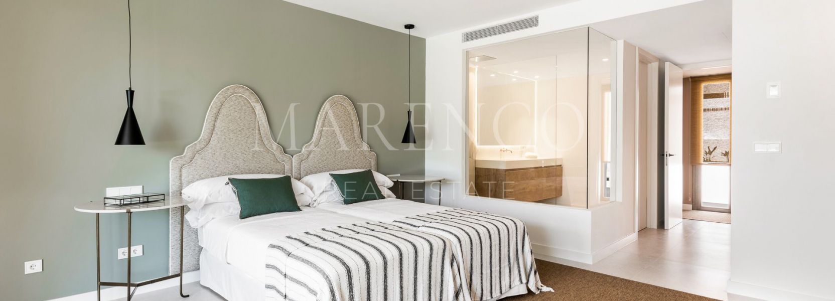 Villa  en El Paraiso, Estepona Este, Estepona