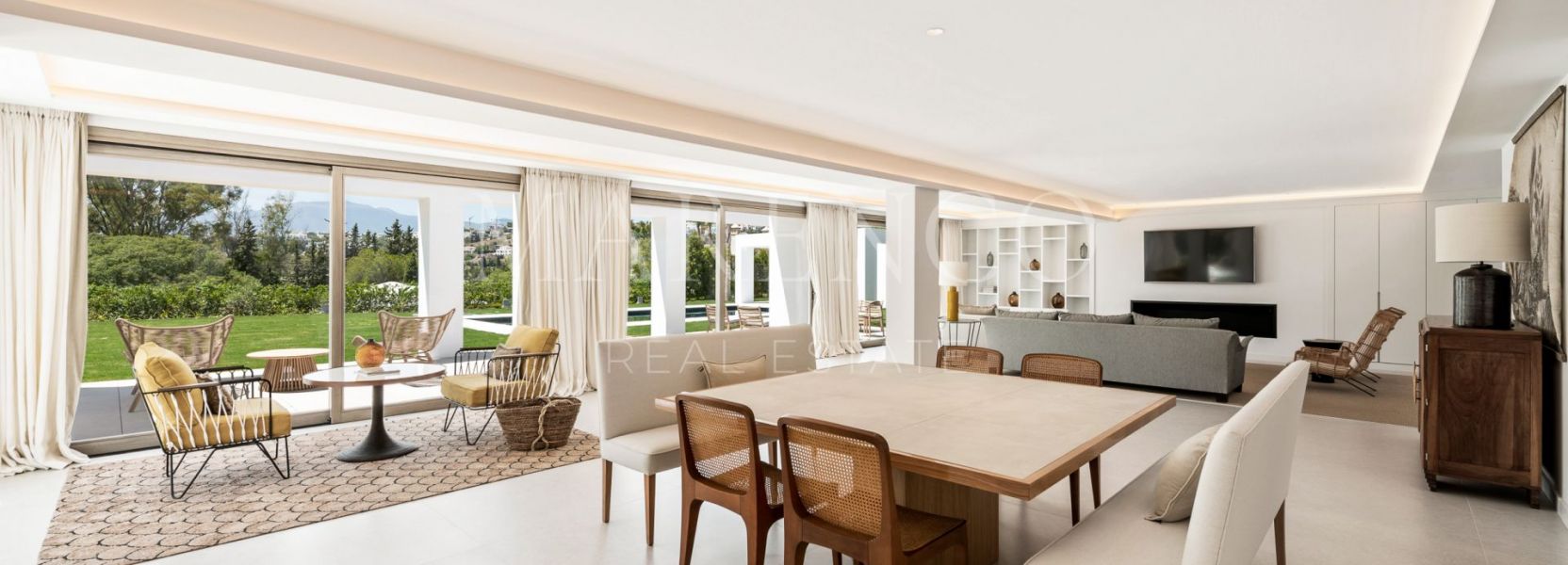 Villa  en El Paraiso, Estepona Este, Estepona