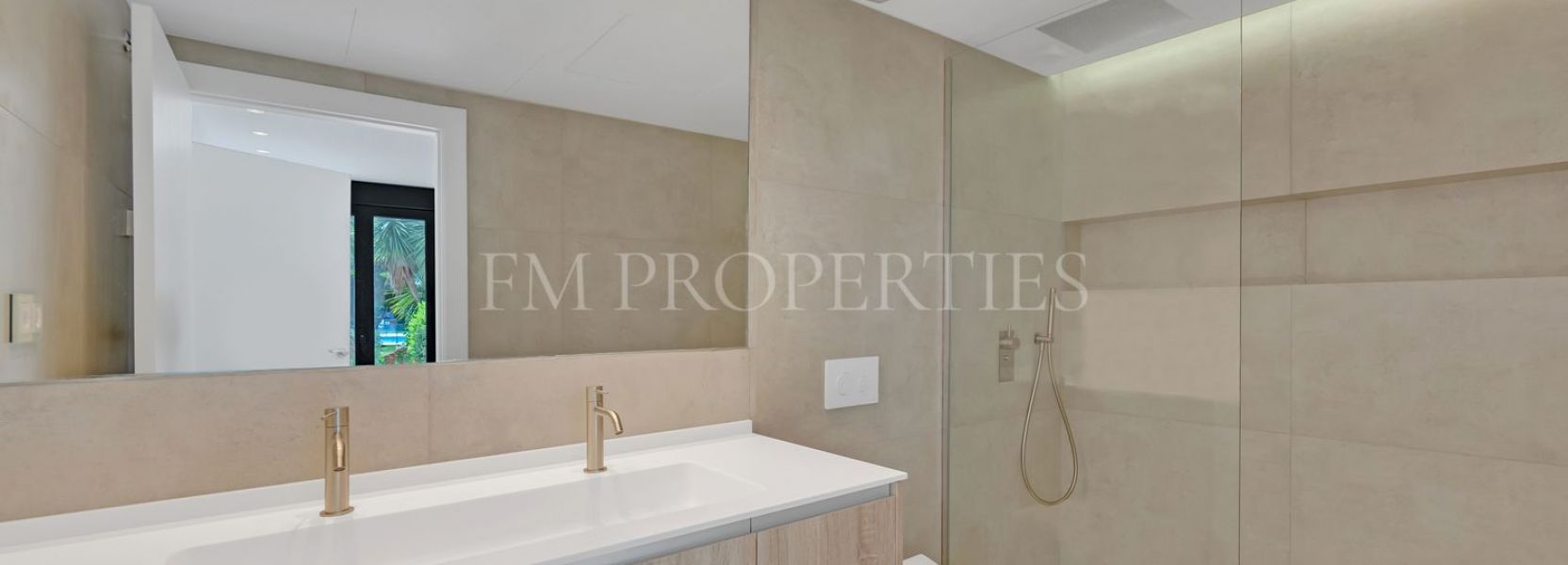 Apartamento Planta Baja  en Marbella - Puerto Banus, Marbella