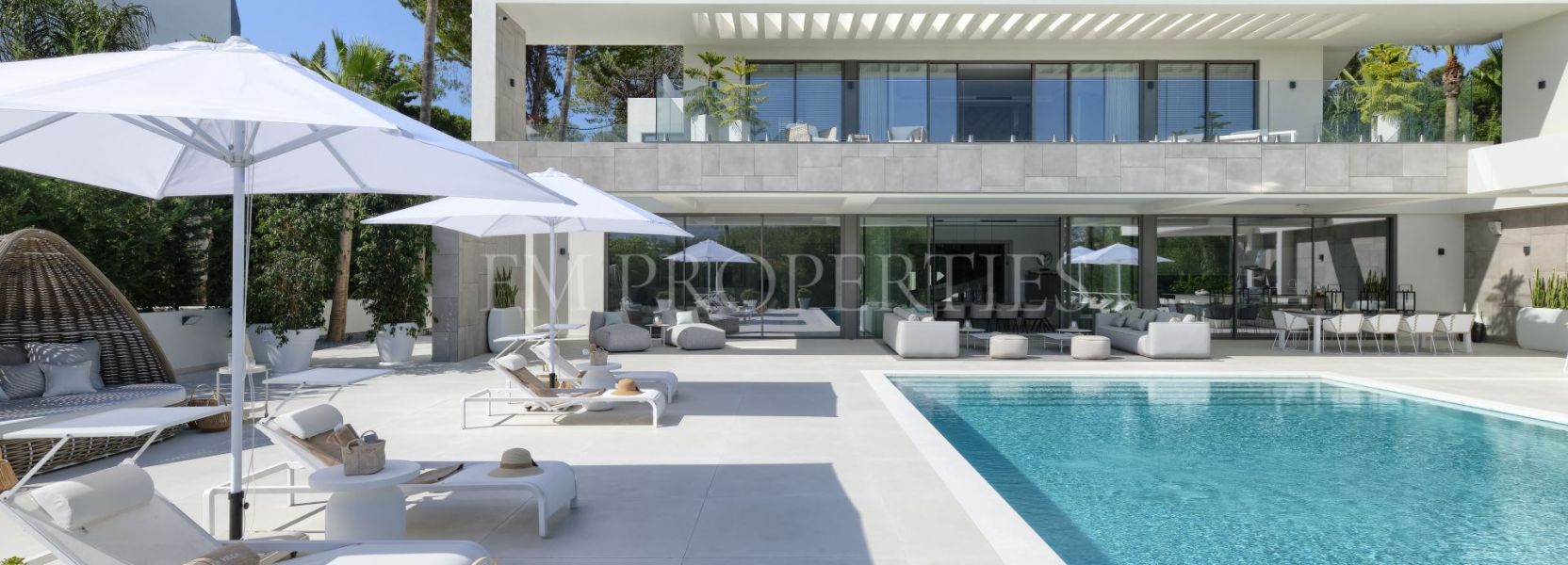 Villa  in Nueva Andalucia, Marbella