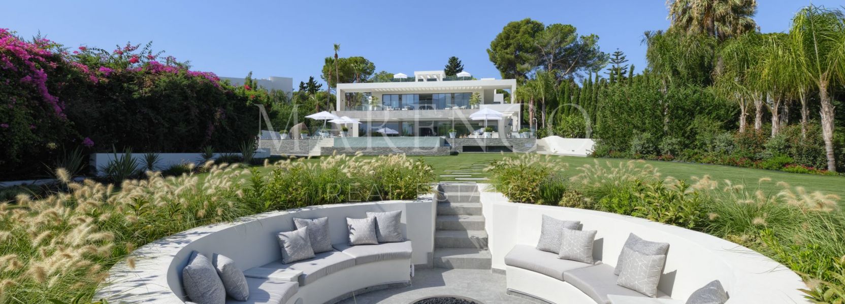 Villa  in Nueva Andalucia, Marbella