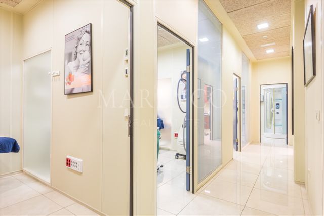 Commerciële winkelruimte  in S. Pedro Centro, San Pedro de Alcantara