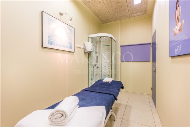 Commerciële winkelruimte  in S. Pedro Centro, San Pedro de Alcantara