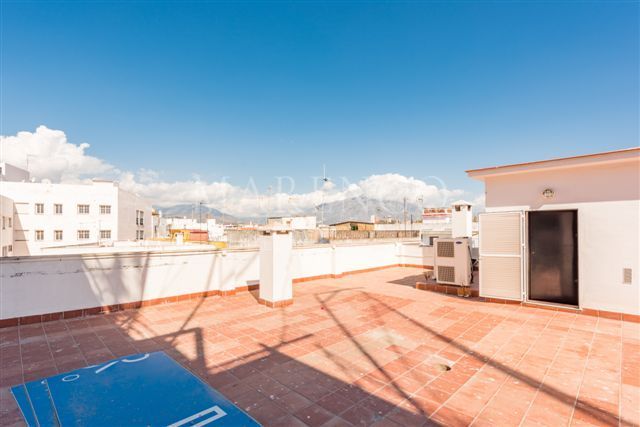 Commerciële winkelruimte  in S. Pedro Centro, San Pedro de Alcantara