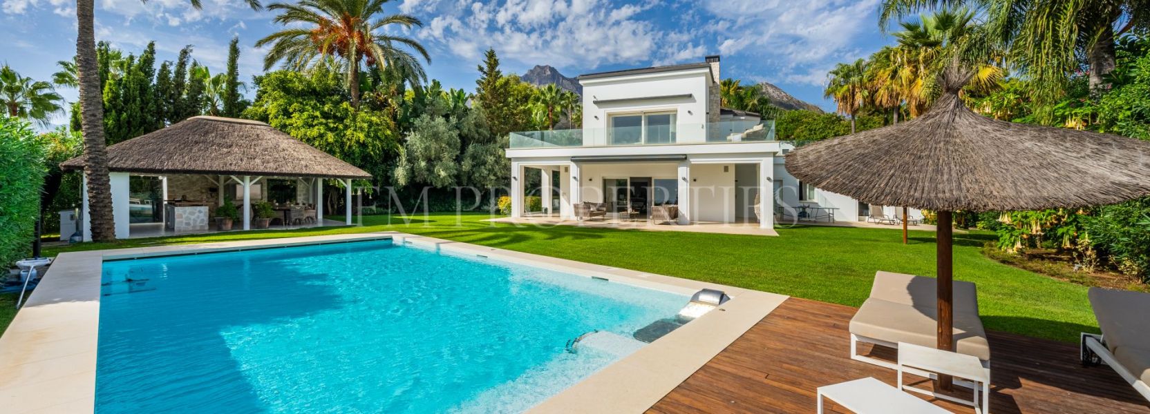 Villa  in Sierra Blanca, Marbella Golden Mile, Marbella