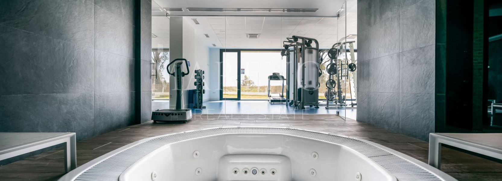 Wohnung  in Nueva Andalucia, Marbella