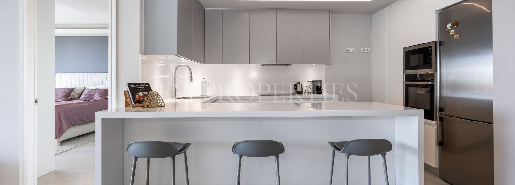Appartement  in Nueva Andalucia, Marbella