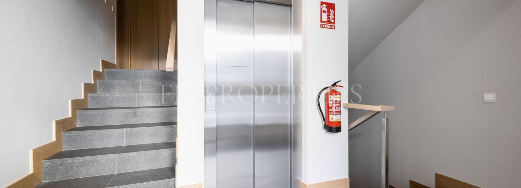 Appartement  in Nueva Andalucia, Marbella