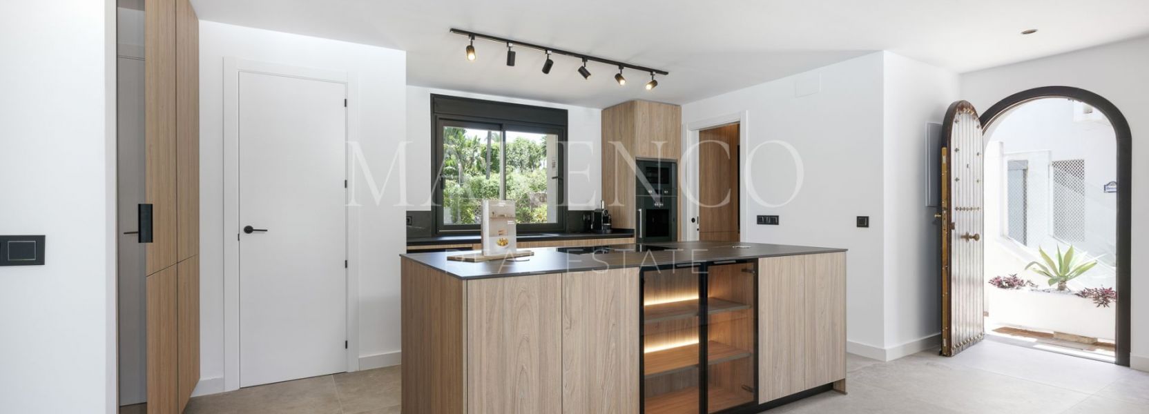 Duplex Penthouse  in Las Lomas del Marbella Club, Marbella Golden Mile, Marbella