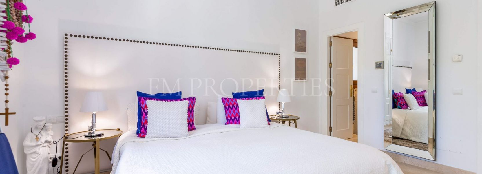 Villa  à El Herrojo, Benahavis
