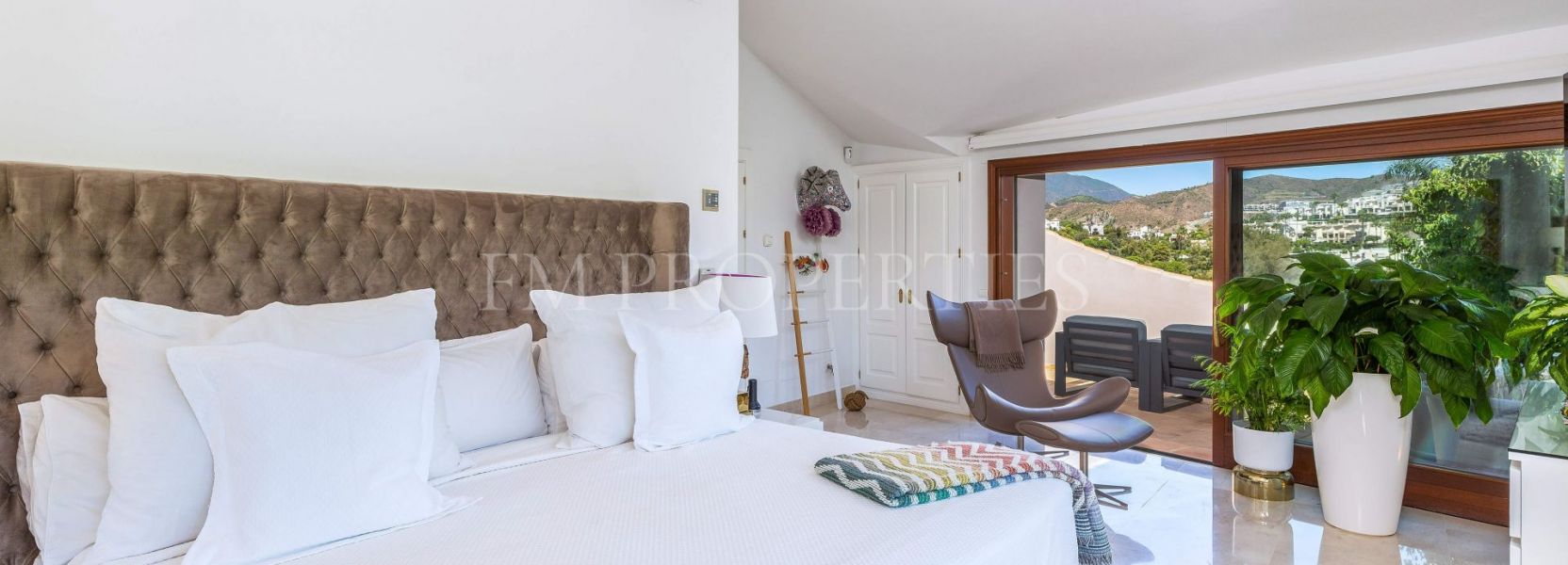 Villa  à El Herrojo, Benahavis
