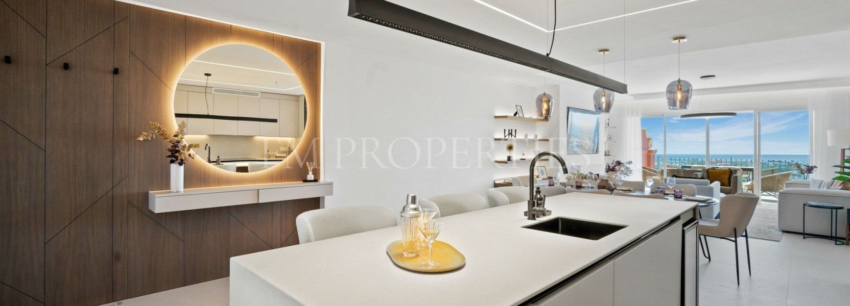 Penthouse  in Monte Halcones, Benahavis
