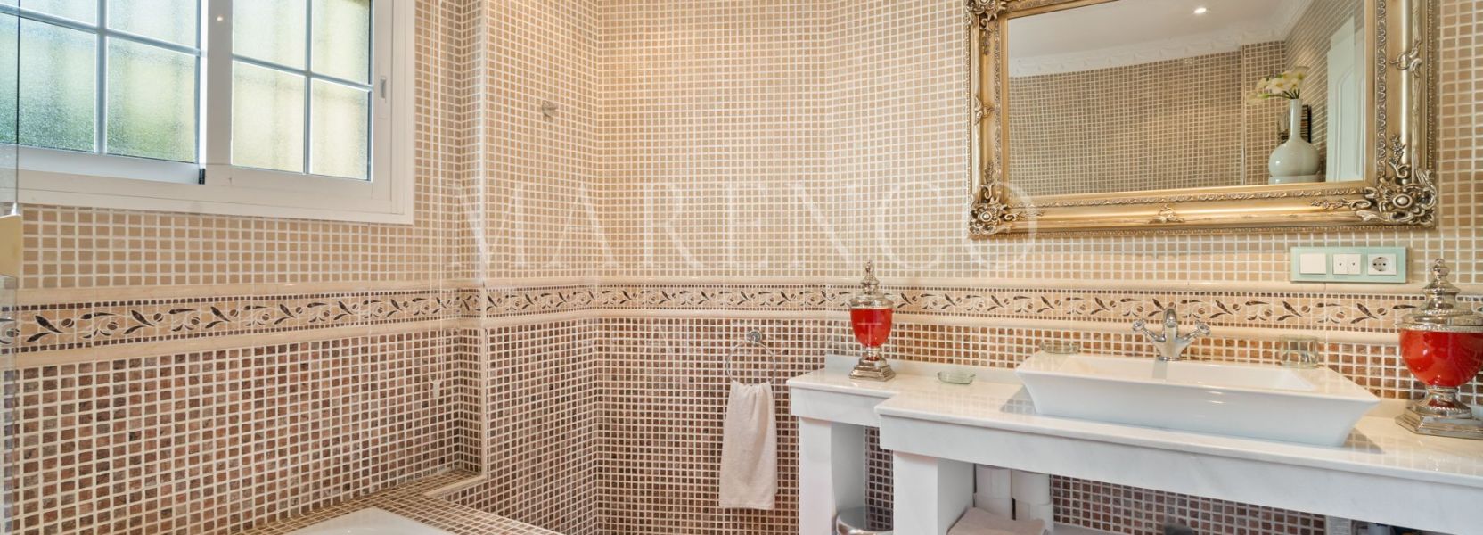 Villa  in Vega del Colorado, Benahavis