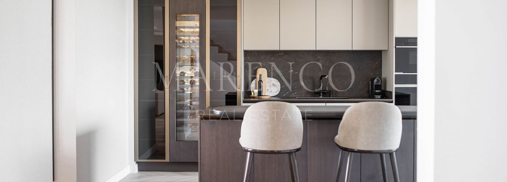 Zweistöckiges Penthouse  in Les Belvederes, Nueva Andalucia, Marbella