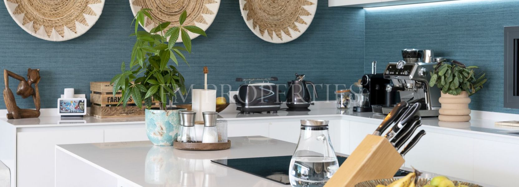 Villa  in Cabo Royale, Marbella Oost, Marbella