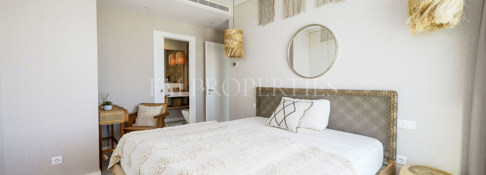 Villa  in Cabo Royale, Marbella Oost, Marbella