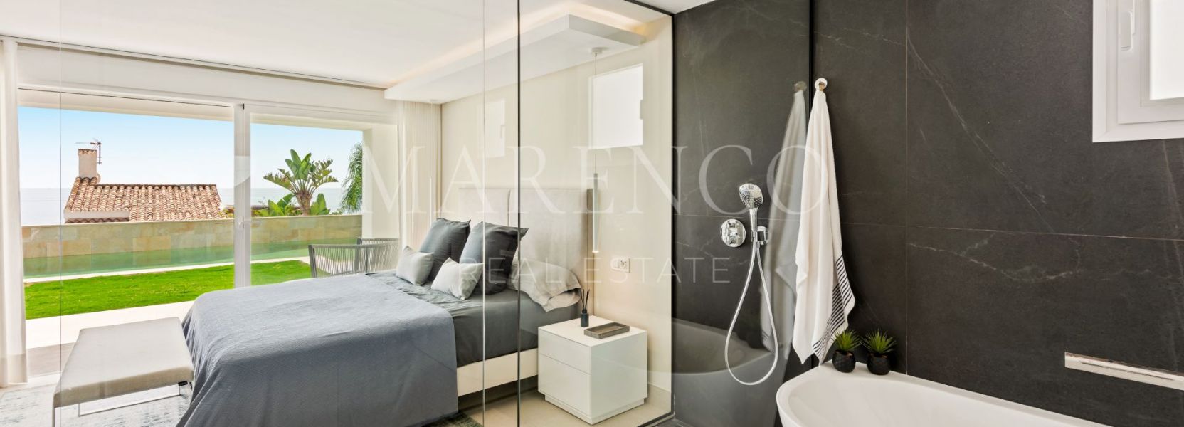 Villa  en Arena Beach, Estepona Oeste, Estepona