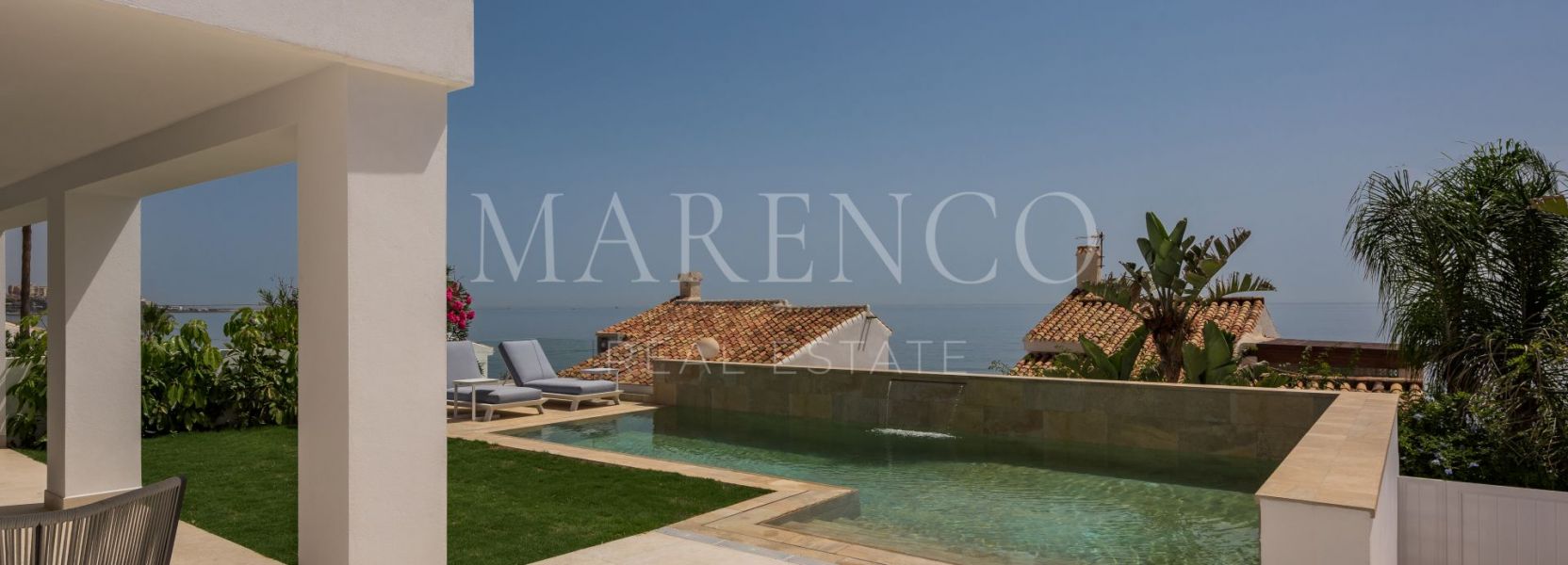 Villa  en Arena Beach, Estepona Oeste, Estepona