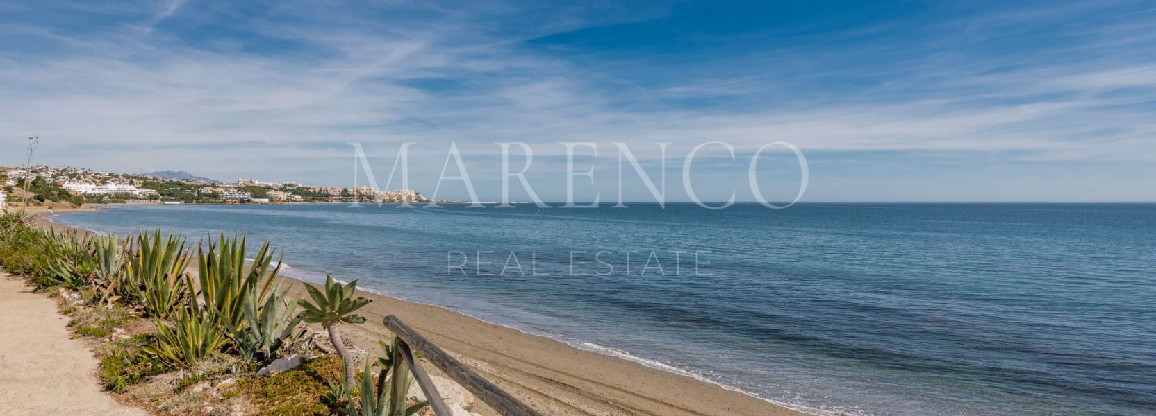 Villa  en Arena Beach, Estepona Oeste, Estepona