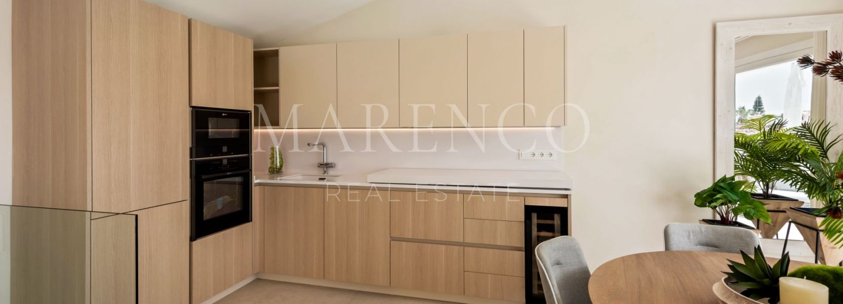 Villa  en Arena Beach, Estepona Oeste, Estepona