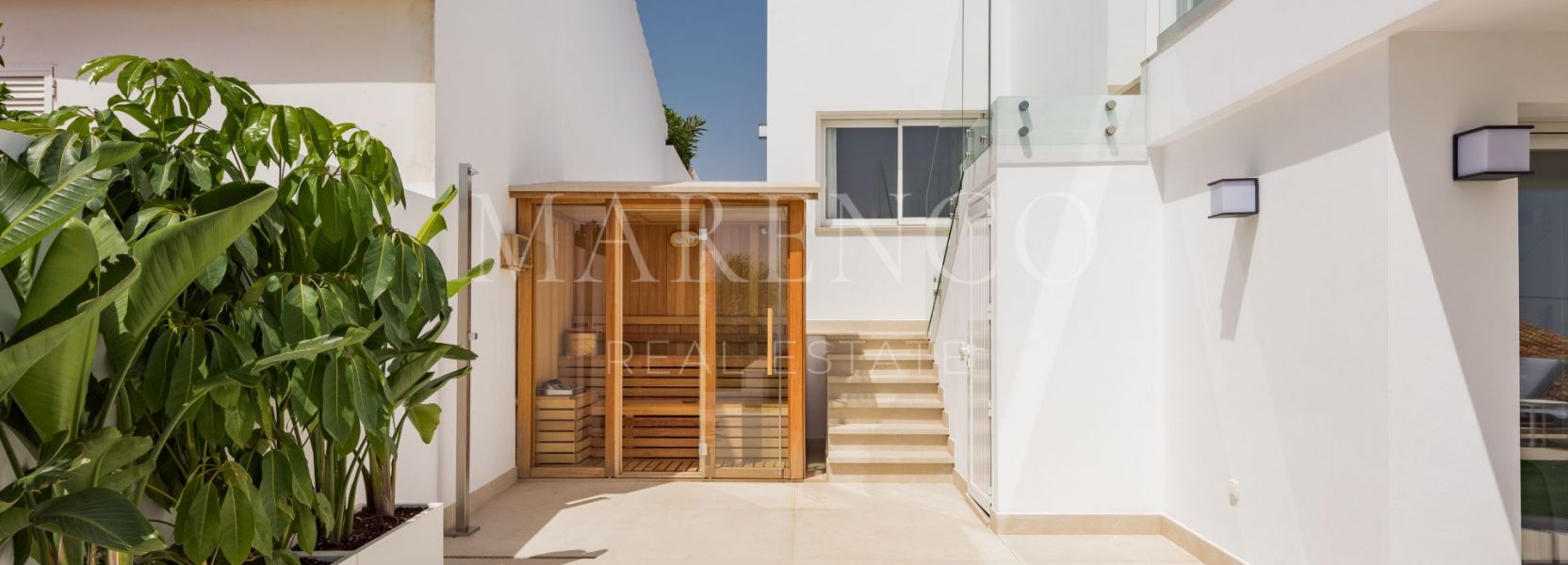 Villa  en Arena Beach, Estepona Oeste, Estepona