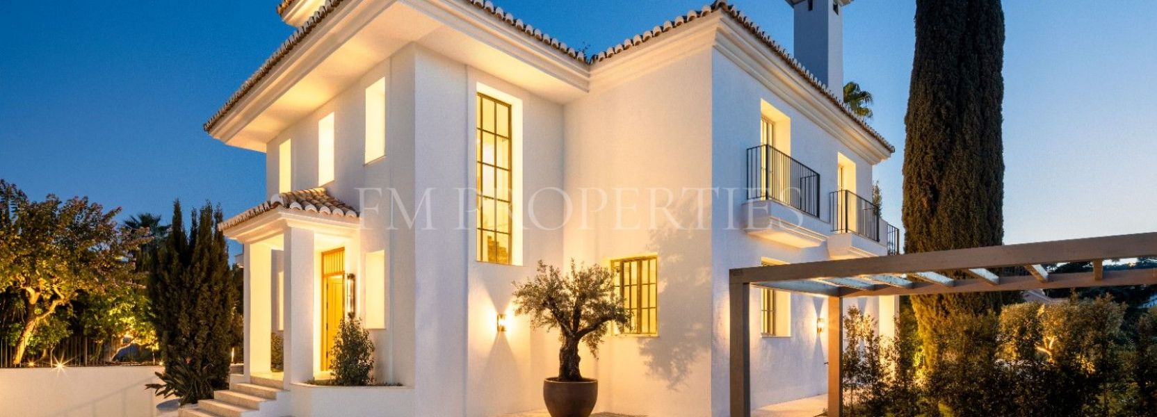 Villa  in Nueva Andalucia, Marbella
