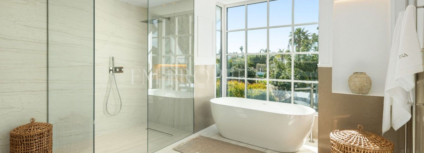 Villa  in Nueva Andalucia, Marbella