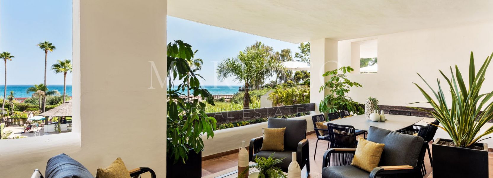 Apartamento  en Bahía del Velerín, Estepona Este, Estepona