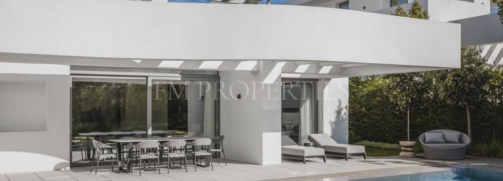 Villa  in El Paraiso, Estepona East, Estepona