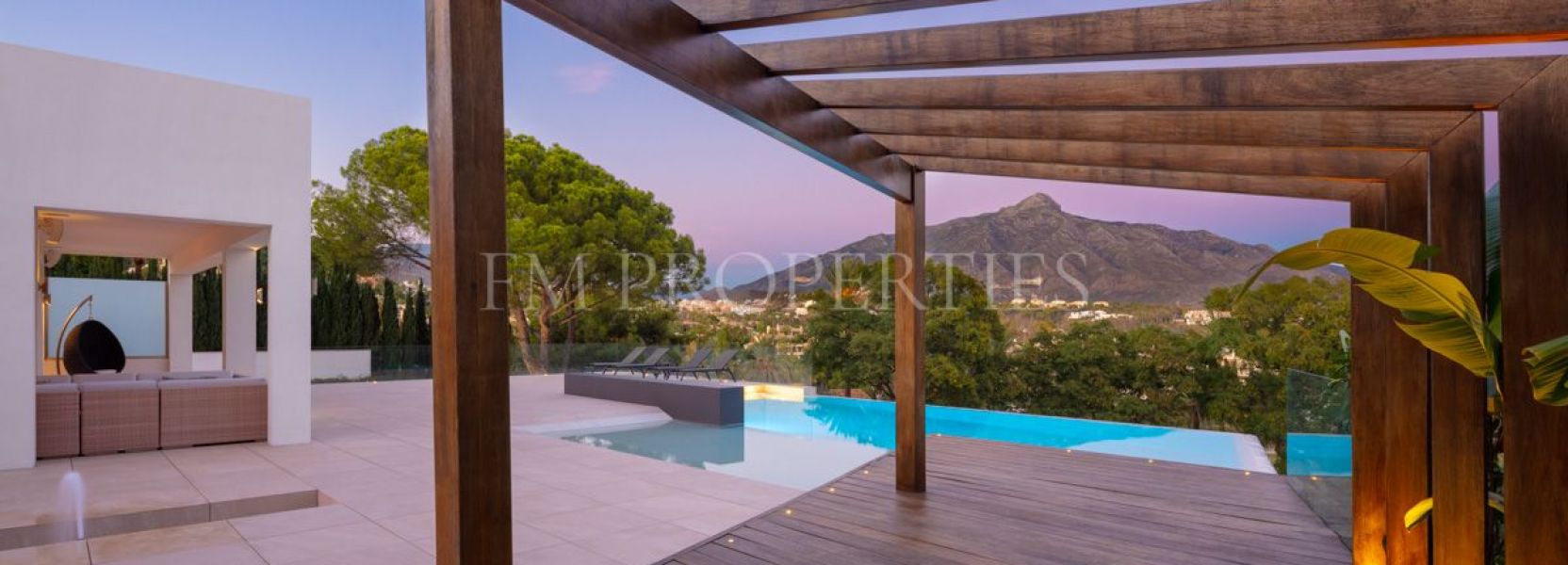 Villa  à Las Brisas, Nueva Andalucia, Marbella