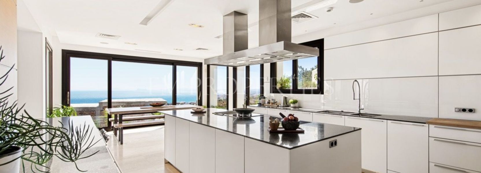 Villa  à Los Altos de los Monteros, Marbella Est, Marbella
