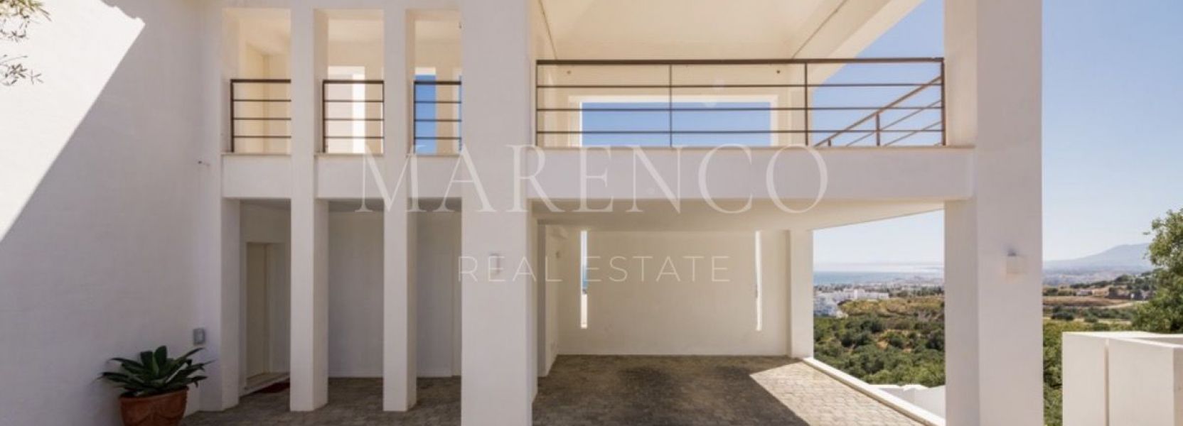 Villa  in Los Altos de los Monteros, Marbella Ost, Marbella