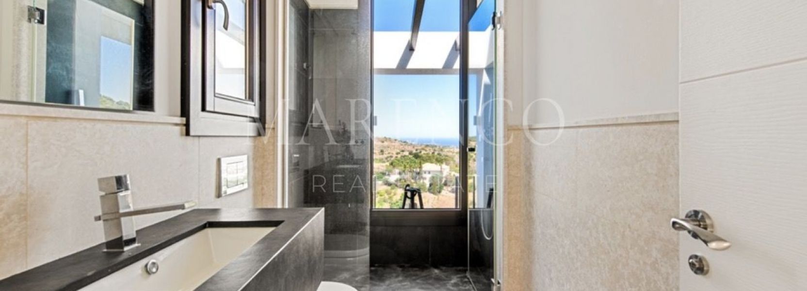 Villa  in Los Altos de los Monteros, Marbella Ost, Marbella