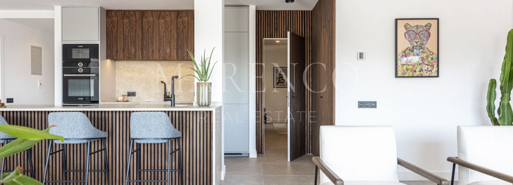 Apartment in Los Almendros, Benahavis