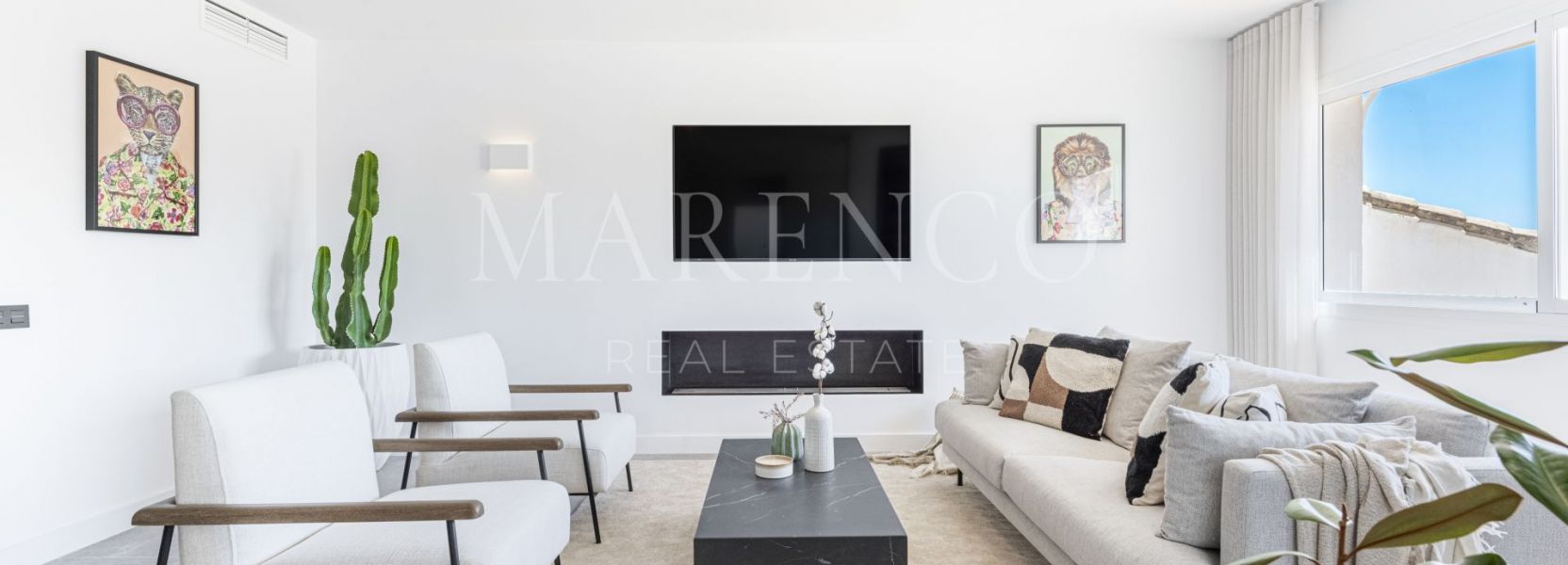 Apartment in Los Almendros, Benahavis