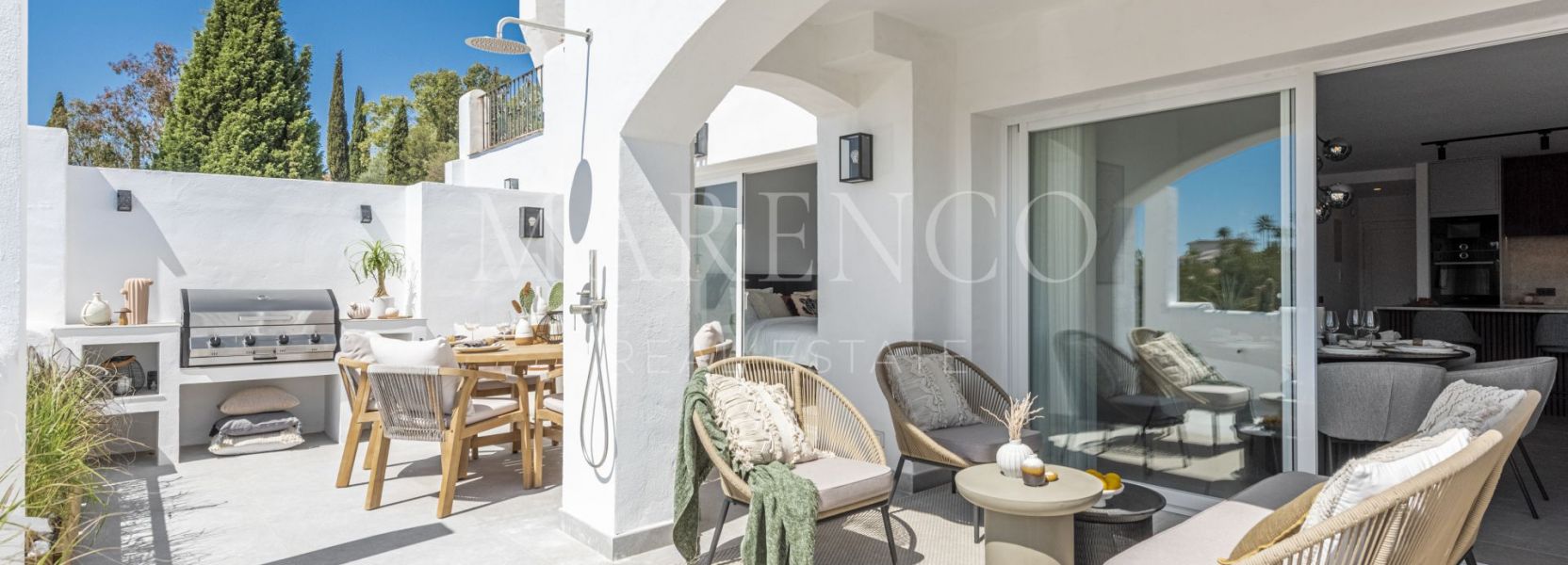 Apartment in Los Almendros, Benahavis