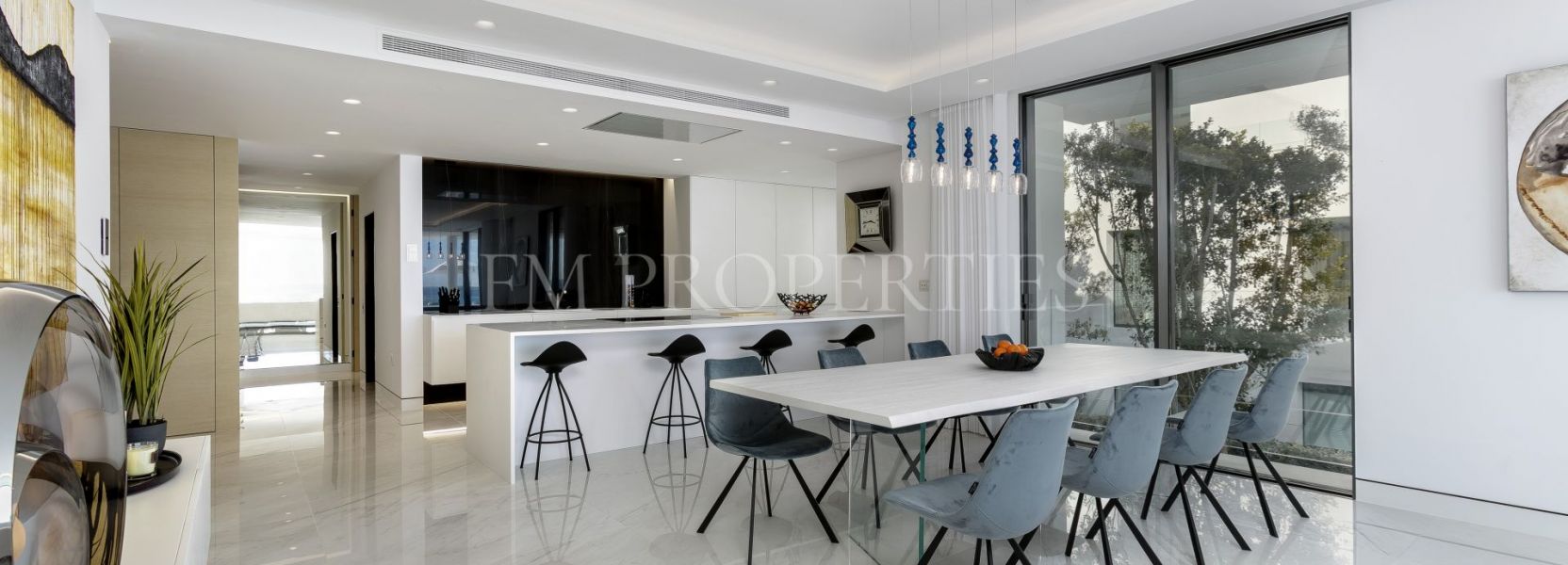 Apartamento  en Estepona