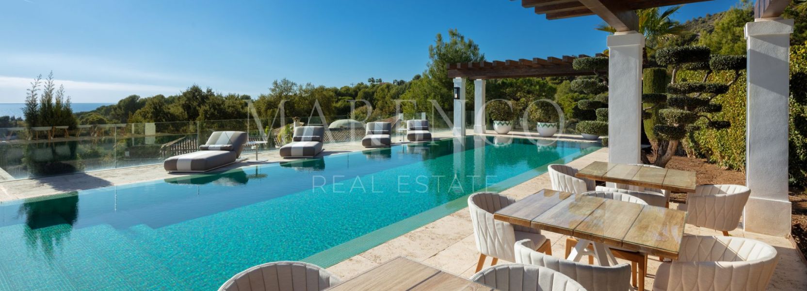 Villa  in Cascada de Camojan, Marbella Golden Mile, Marbella