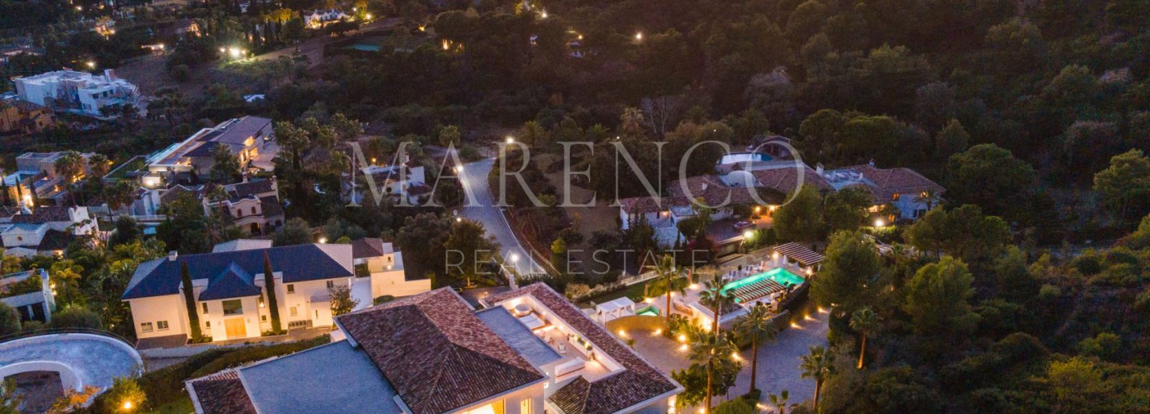 Villa  in Cascada de Camojan, Marbella Golden Mile, Marbella