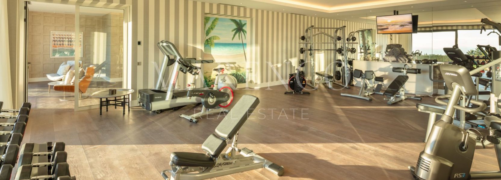 Villa  in Cascada de Camojan, Marbella Golden Mile, Marbella